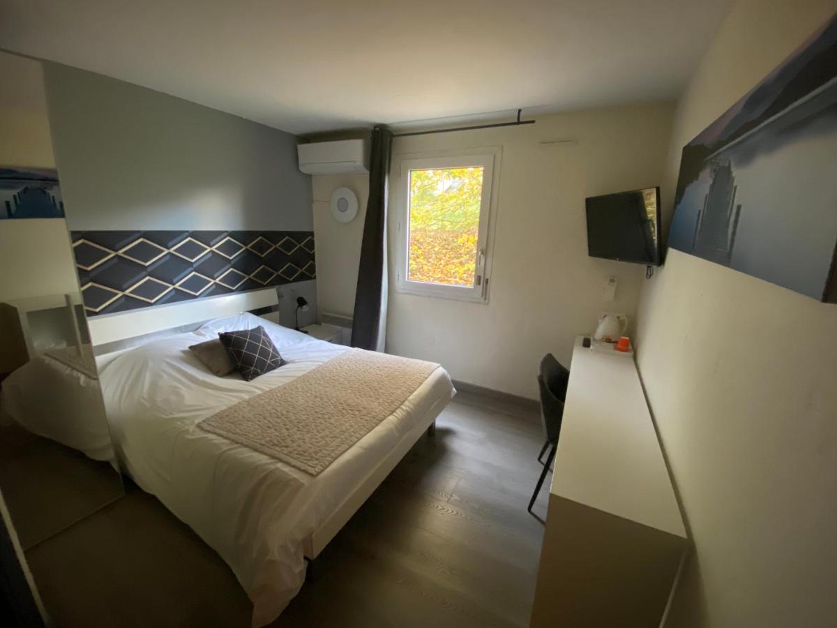 La Roseliere Hotel Saint-Quentin-Fallavier Exterior foto