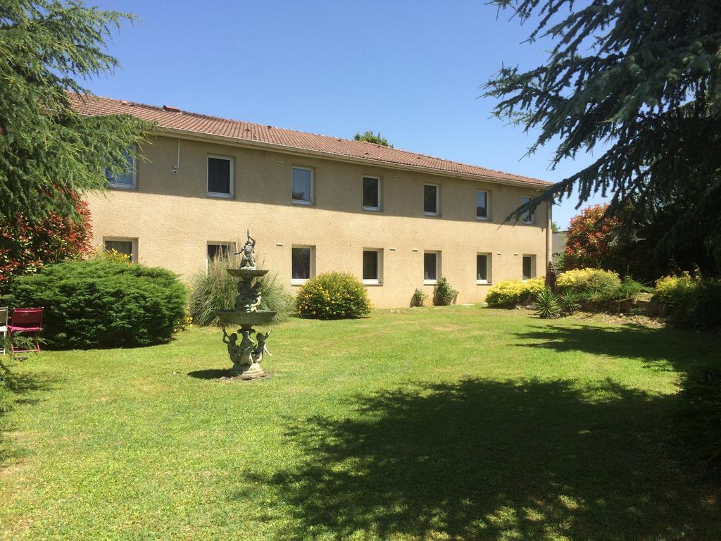 La Roseliere Hotel Saint-Quentin-Fallavier Exterior foto